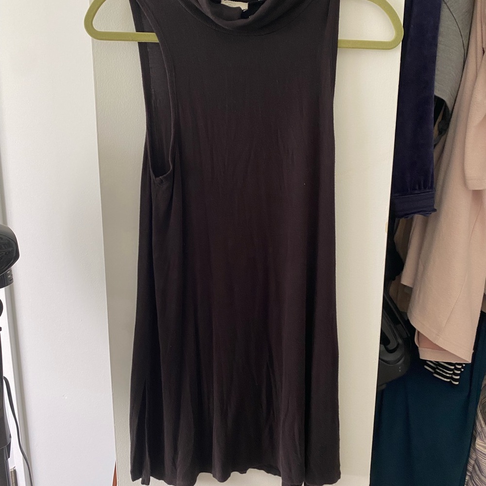 Anthropologie turtleneck tank